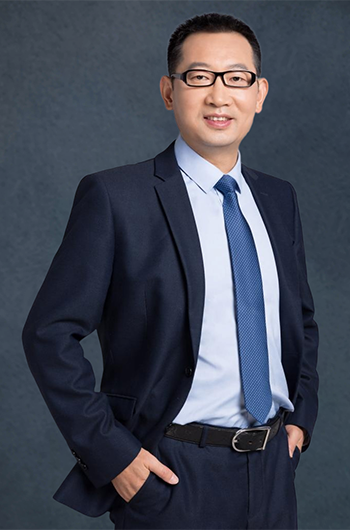 周菁晖 - 六和律师事务所