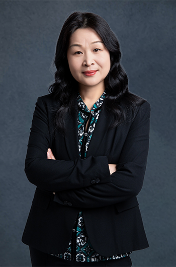 周辛艺 - 六和律师事务所