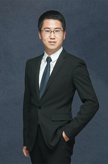 张政 - 六和律师事务所