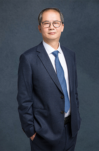 田暐 - 六和律师事务所