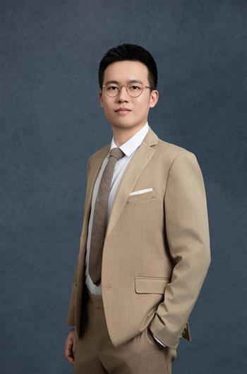 骆非凡 - 六和律师事务所