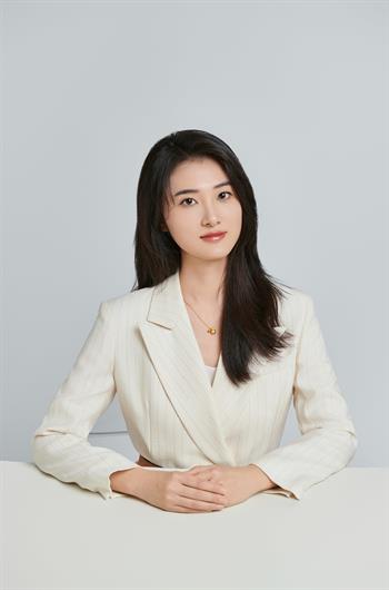 刘艺炜 - 六和律师事务所