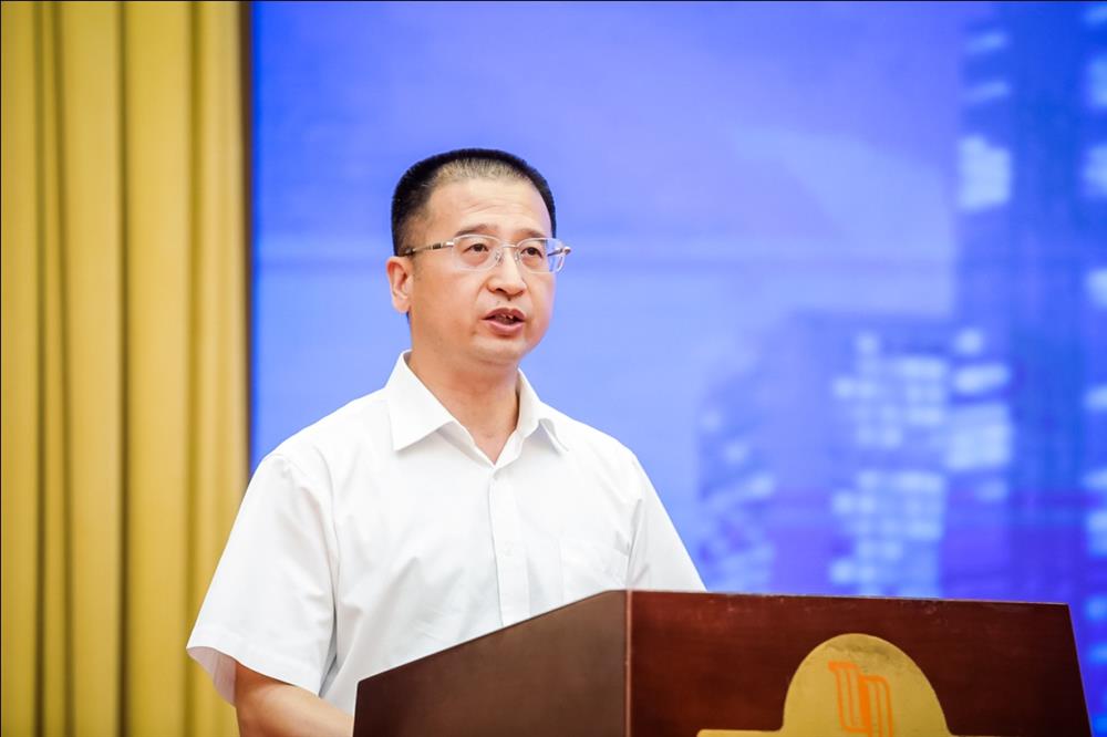 许惠春